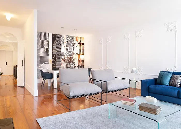 Historical Penthouse At Cardosas Block Porto