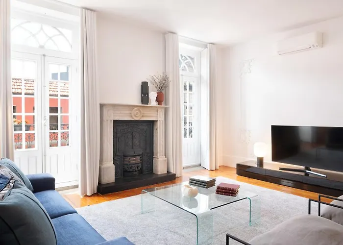 Historical Penthouse At Cardosas Block * ポルト