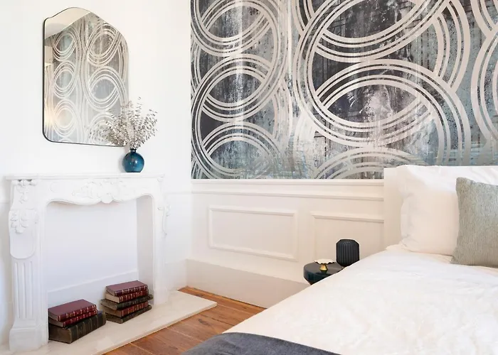 アパート Historical Penthouse At Cardosas Block