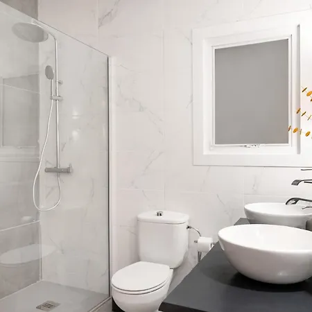 Historical Penthouse At Cardosas Block Daire *